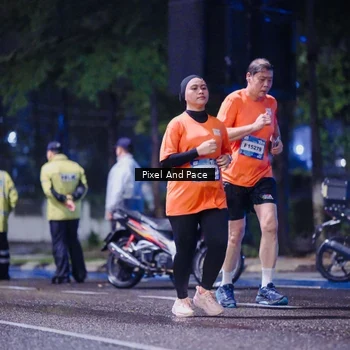 Runner Photo 7857740