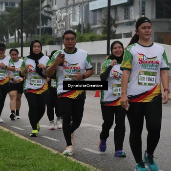 Runner Photo 7857744