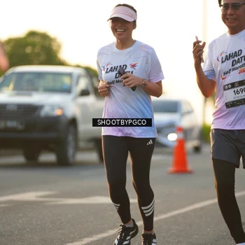 Runner Photo 7857747