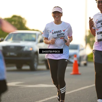 Runner Photo 7857752