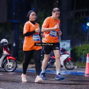 Runner Photo 7857764