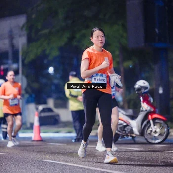 Runner Photo 7857772