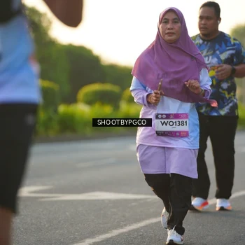Runner Photo 7857774