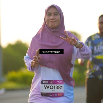 Runner Photo 7857789