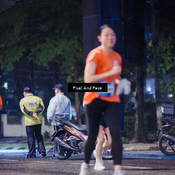 Runner Photo 7857794