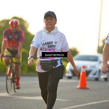 Runner Photo 7857800