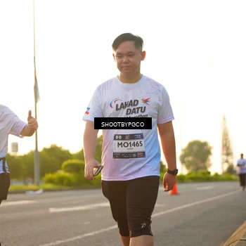 Runner Photo 7857816