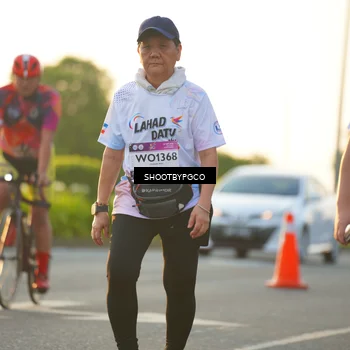 Runner Photo 7857819