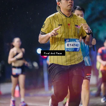 Runner Photo 7857854