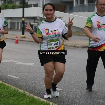 Runner Photo 7857877