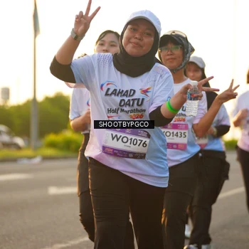 Runner Photo 7857923