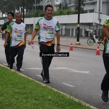 Runner Photo 7857924