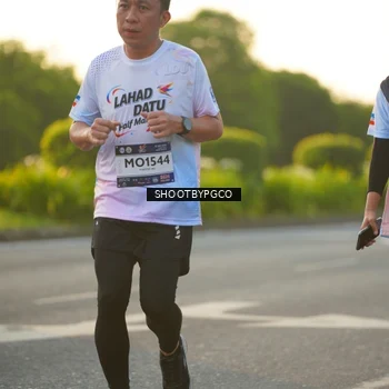 Runner Photo 7857960
