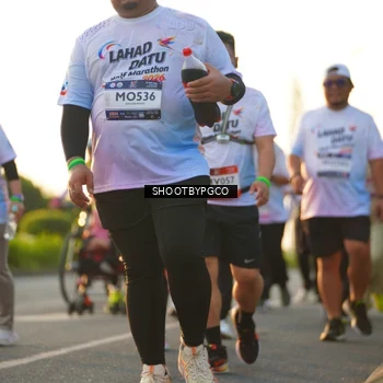 Runner Photo 7858030