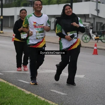 Runner Photo 7858038