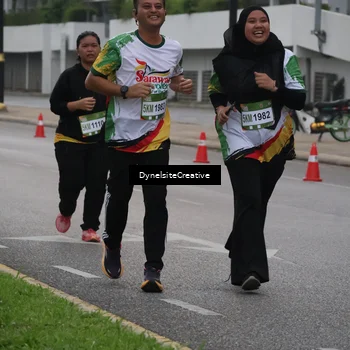 Runner Photo 7858058