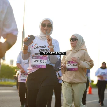 Runner Photo 7858062