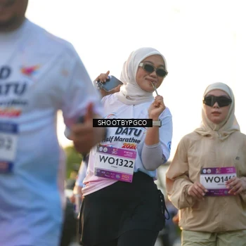 Runner Photo 7858063