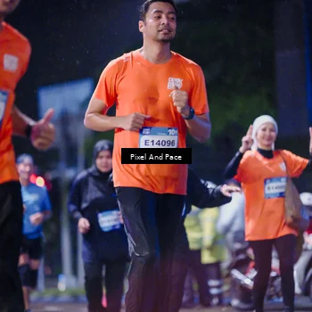 Runner Photo 7858086