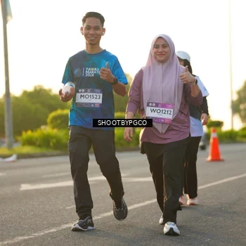 Runner Photo 7858096