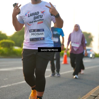 Runner Photo 7858099