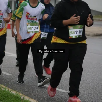 Runner Photo 7858100