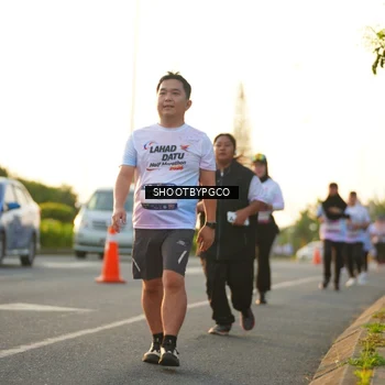 Runner Photo 7858110