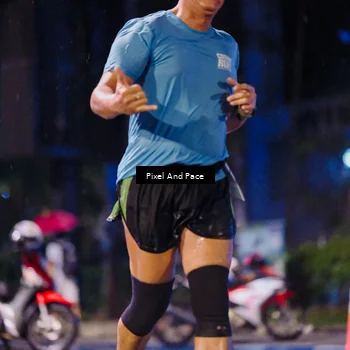 Runner Photo 7858117