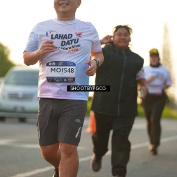 Runner Photo 7858125