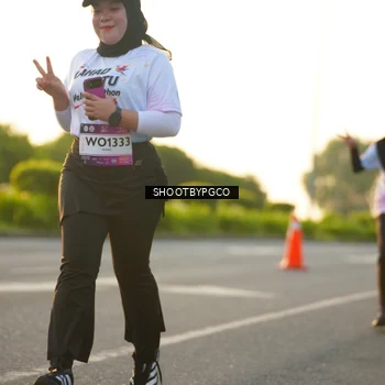 Runner Photo 7858147