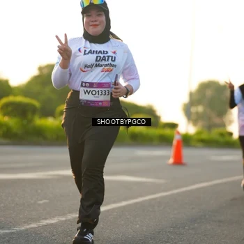 Runner Photo 7858152