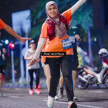 Runner Photo 7858170