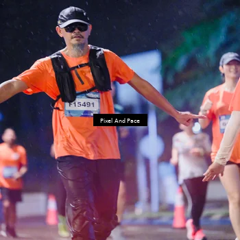 Runner Photo 7858172