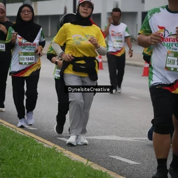 Runner Photo 7858179