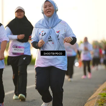 Runner Photo 7858187