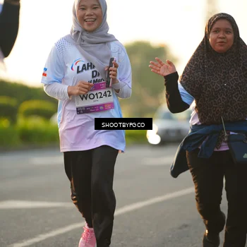 Runner Photo 7858224