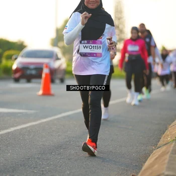 Runner Photo 7858249