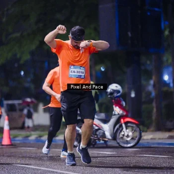 Runner Photo 7858256