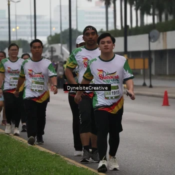 Runner Photo 7858257