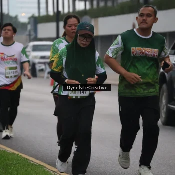 Runner Photo 7858277
