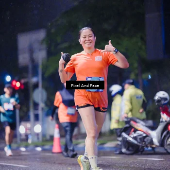 Runner Photo 7858280