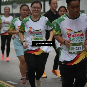 Runner Photo 7858299