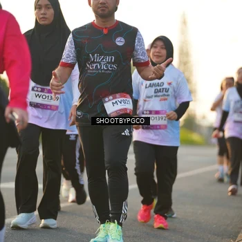 Runner Photo 7858315