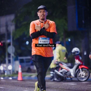 Runner Photo 7858318