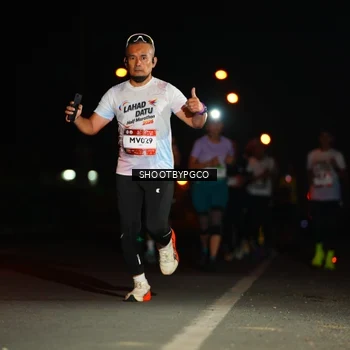 Runner Photo 7858337