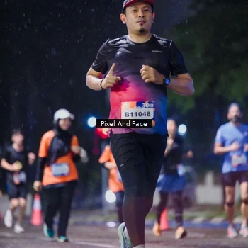 Runner Photo 7858347