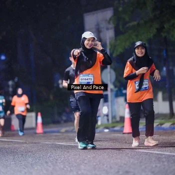 Runner Photo 7858352