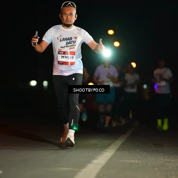 Runner Photo 7858359