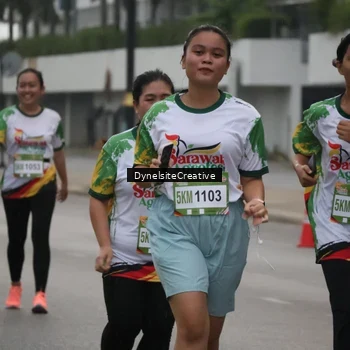 Runner Photo 7858362
