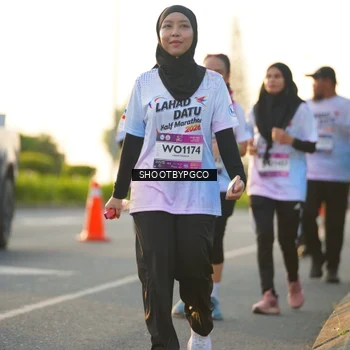 Runner Photo 7858366